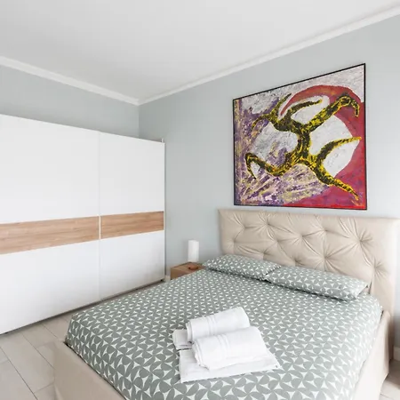 Fabio's Guesthouse&parking Apartment